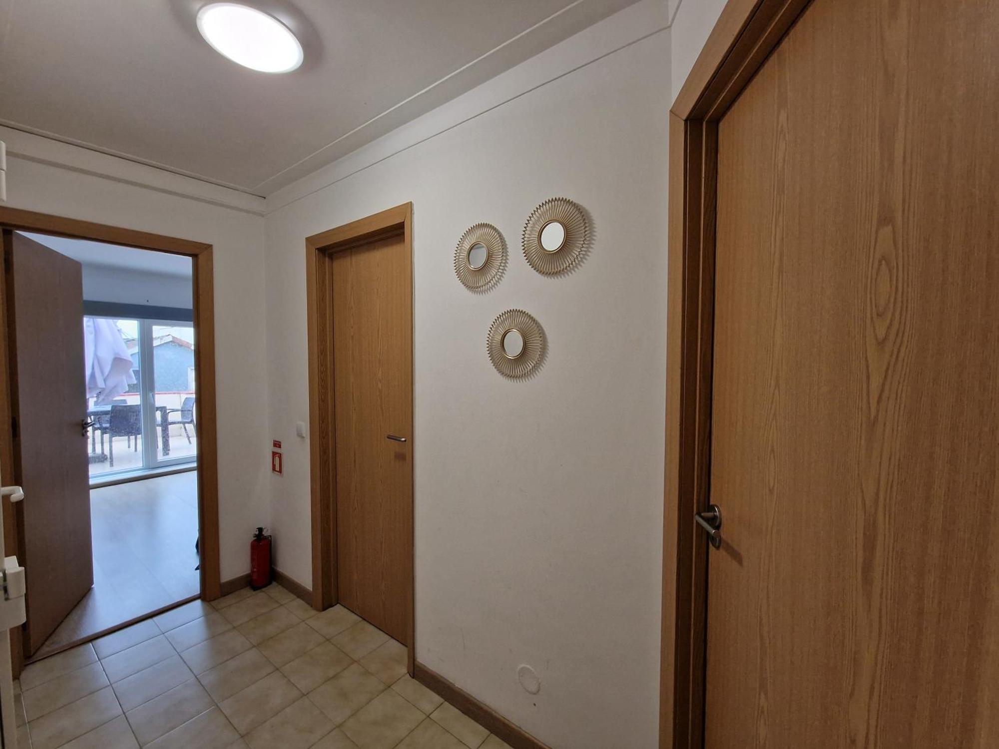 Pretty Flat With Terrace, Air Cond, Free Parking, By Porto With Love Lda ภายนอก รูปภาพ