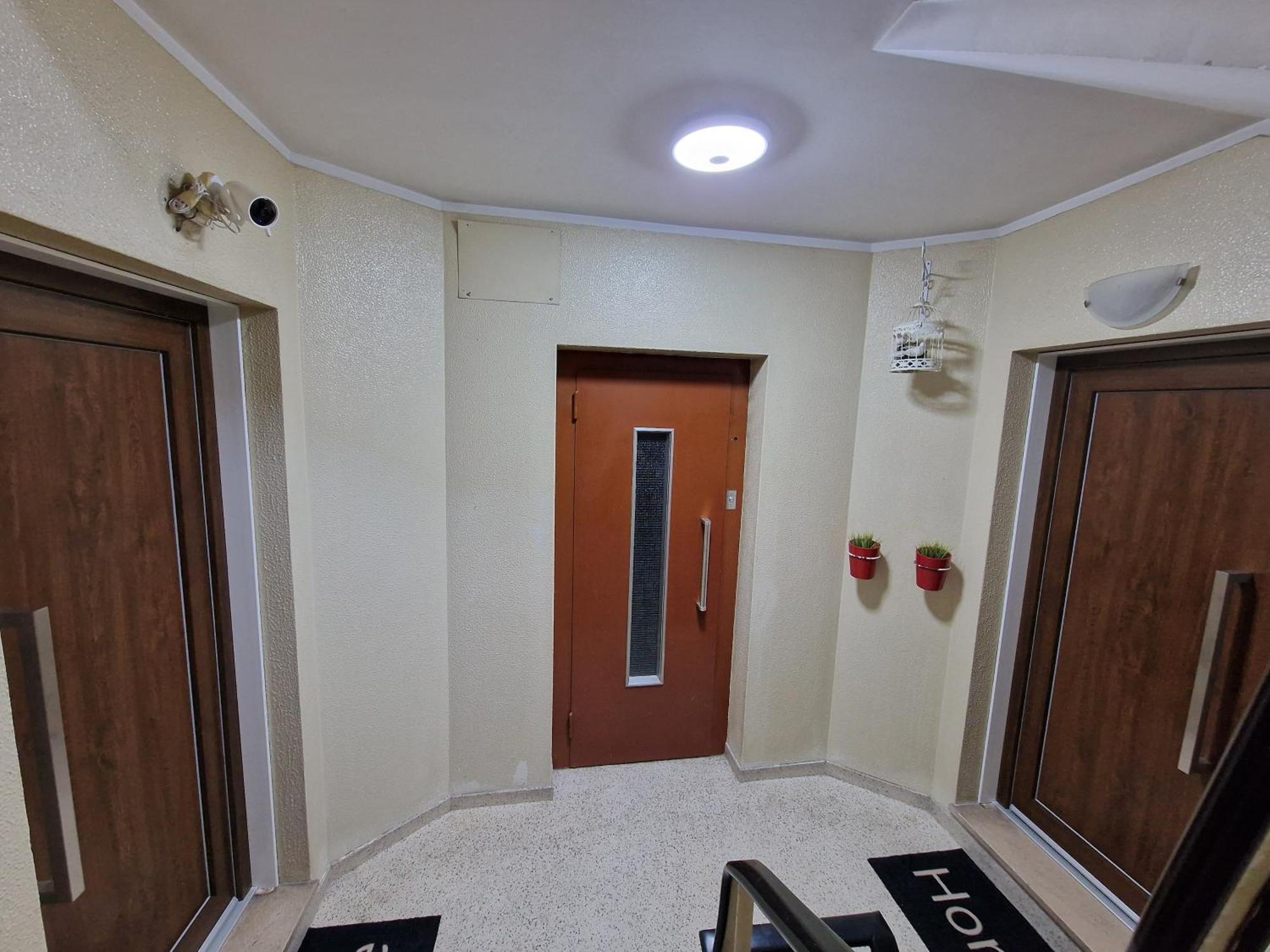 Pretty Flat With Terrace, Air Cond, Free Parking, By Porto With Love Lda ภายนอก รูปภาพ